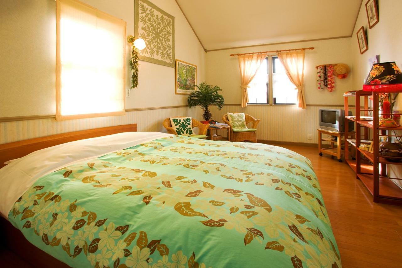 ペンションカパルア軽井沢 Otel Karuizawa Dış mekan fotoğraf
