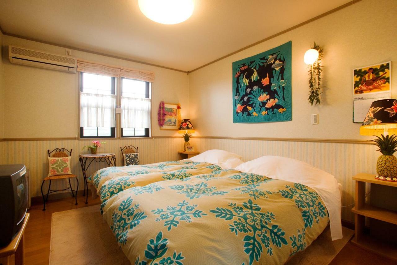ペンションカパルア軽井沢 Otel Karuizawa Dış mekan fotoğraf